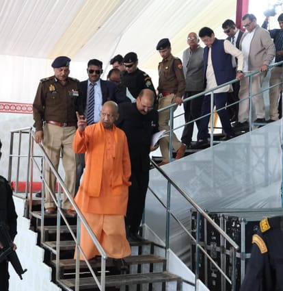 UP: CM Yogi Adityanath arrives to Meerut on Saturday