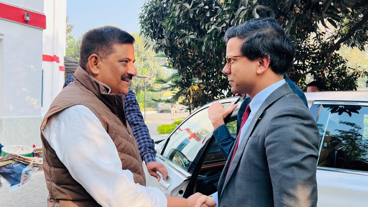 uk ai minister kanishk narayan bihar visit meets sanjay kumar jha ai collaboration nitish kumar vision
