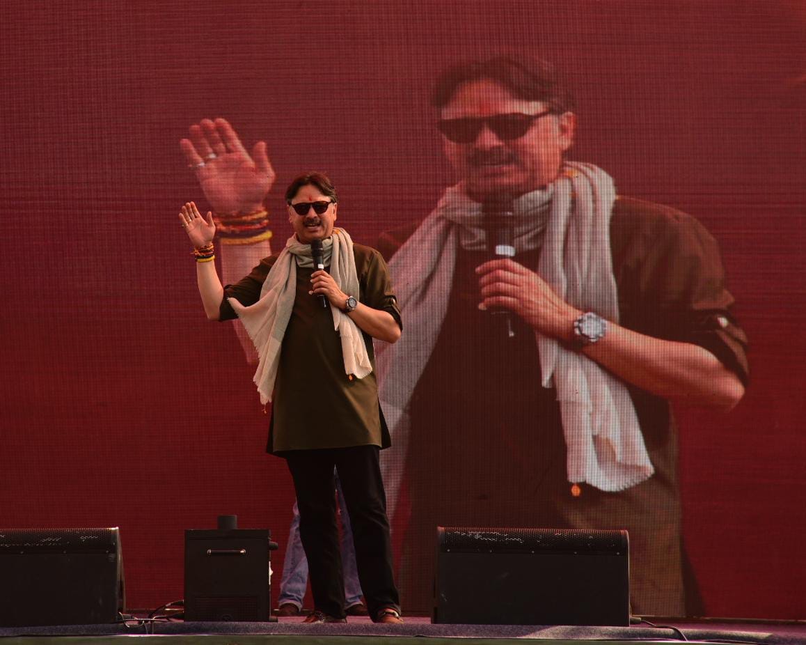 Actor Sanjay Dutt reached Lucknow for an environmental awareness program