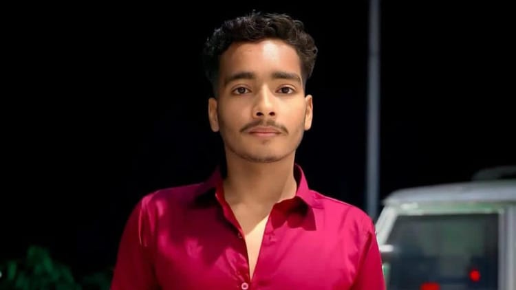 Bihar News: गंगा में नाव पलटी, पीजी छात्र जय कुमार लापता, SDRF और ग्रामीण सर्च ऑपरेशन में जुटे