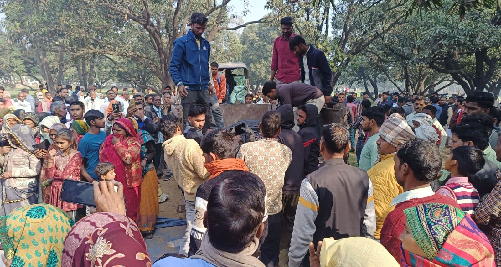 Murdered three innocent children and his wife then committed suicide Why Satyaveer end his family Know reasons