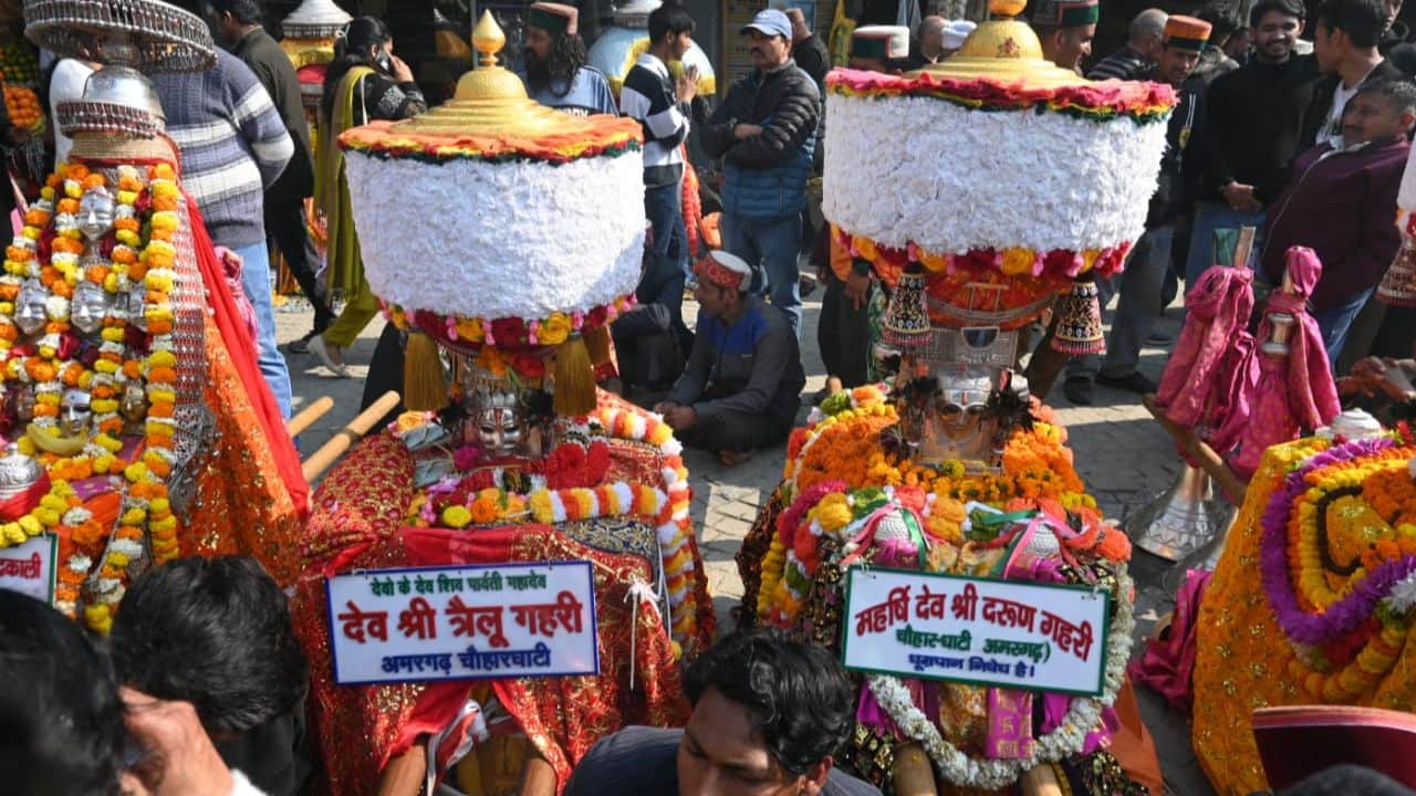 Mandi Chauhate Ri Jatra organised before conclusion of Mahashivratri festival huge crowd gathered for darshan