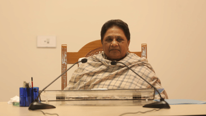 यूपी:बसपा ने ब्राह्मणों को साथ लाने के लिए शुरू की तैयारी, इस सोशल  इंजीनियरिंग से 2027 जीतने की तैयारी शुरू - Up: Bsp Begins Preparations To  Bring Brahmins Together ...