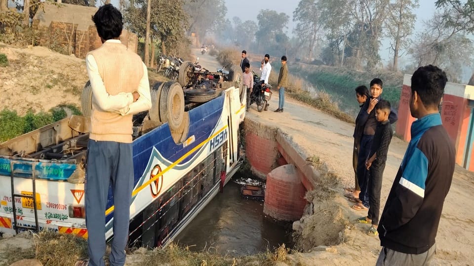 wedding procession bus overturned