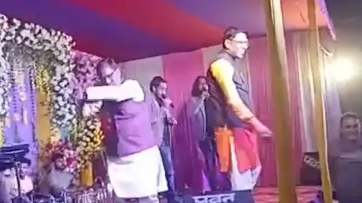 darbhanga viral reception dance mukhiya alcohol allegation bihar news