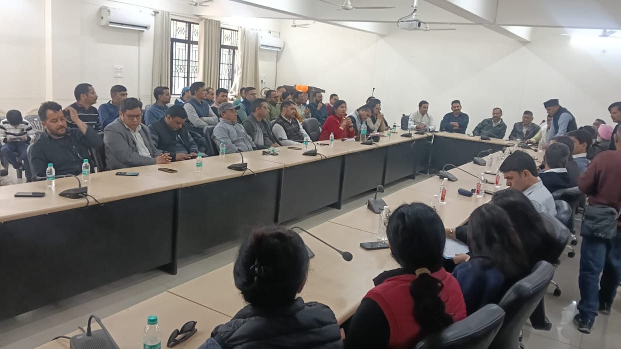 Dehradun Education Director attacked will boycott exams if the accused are not arrested within five days