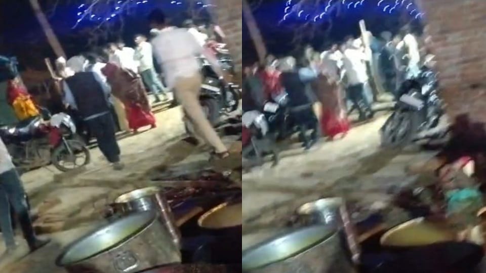 Attack on wedding procession in Tundla many injured