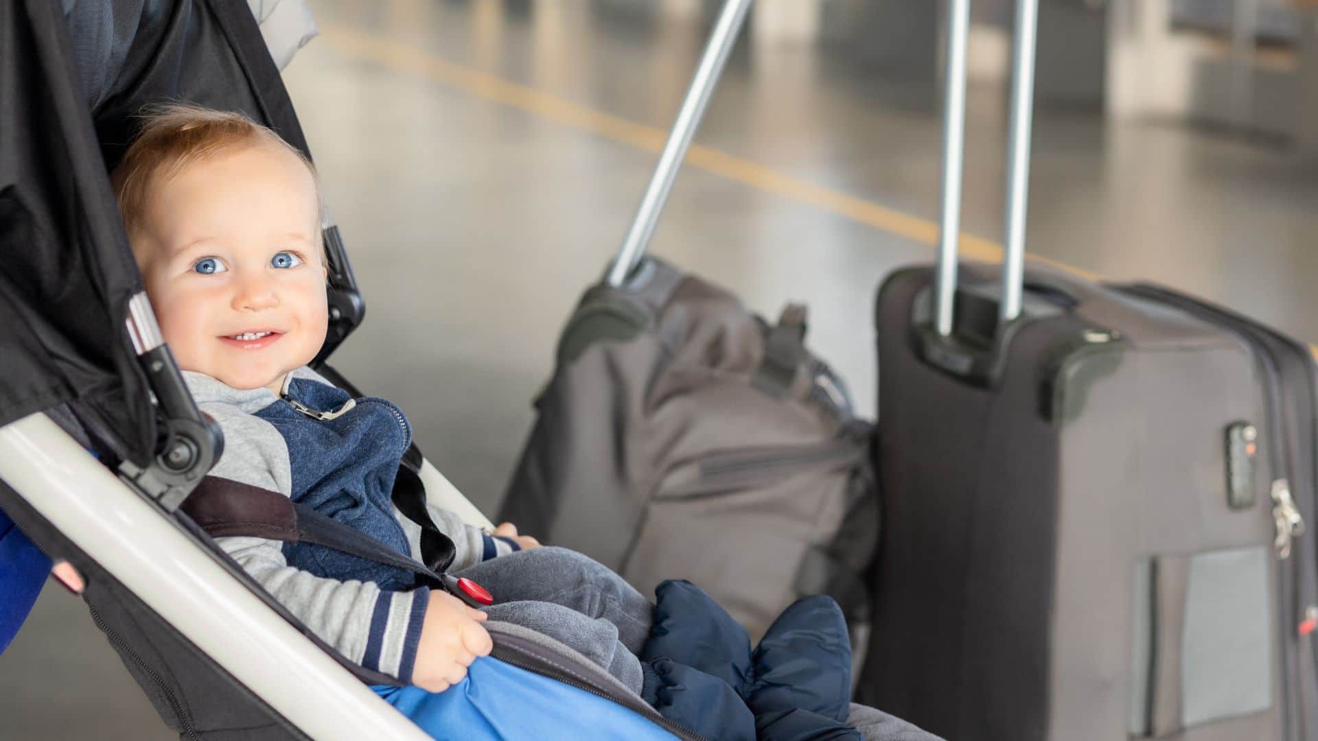 Traveling with a Baby for the First Time: Essential Tips for Stress-Free Family Trips
