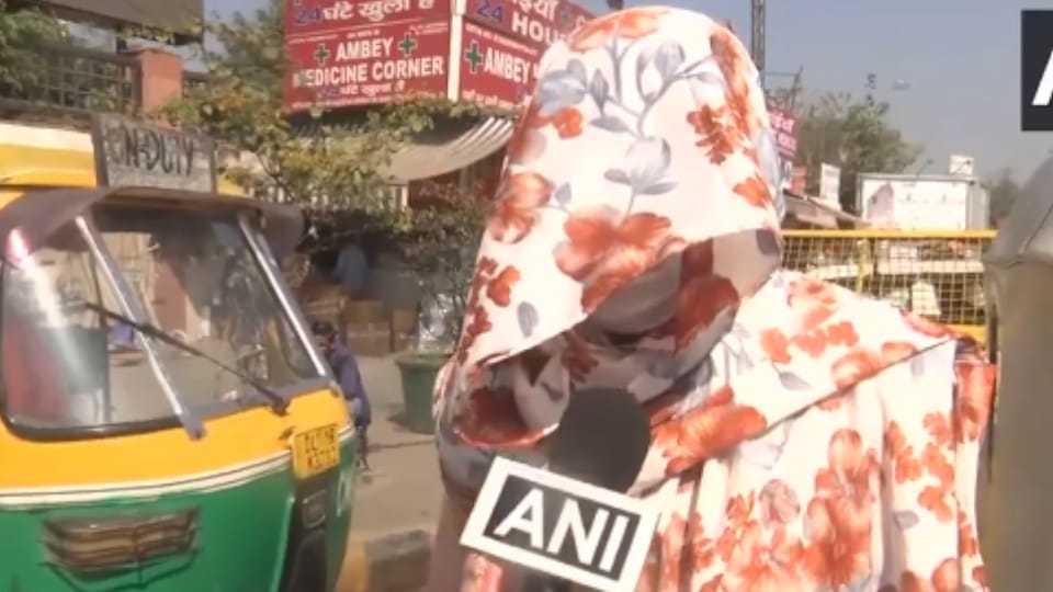 Young Man Put sanitizer on girlfriend private parts and set fire IN gurugram Tripura girl assaulted