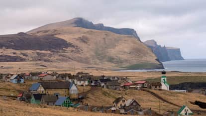 earthquake of magnitude 6.1 hits bering sea rocks National Center for Seismology Alaska Russia