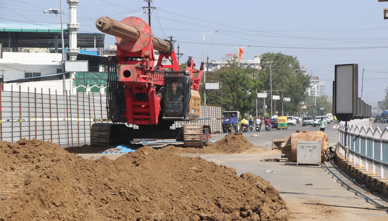 Indore: Work on the elevated corridor has begun in Indore, with soil testing being carried out using machines.