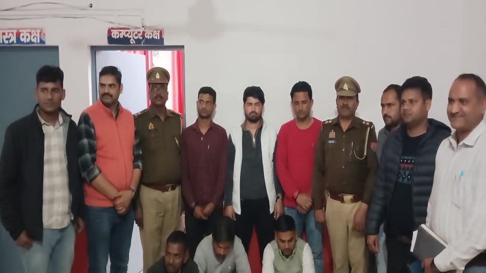 STF nabs six solvers at UP Board exam centre in Mainpuri
