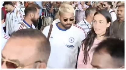 Indian Team reached Chennai for match against Zimbabwe Hardik Pandya spotted with Mahieka Sharma