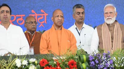 strategy to appease farmers by including Jayant Chaudhary, political chemistry visible from stage