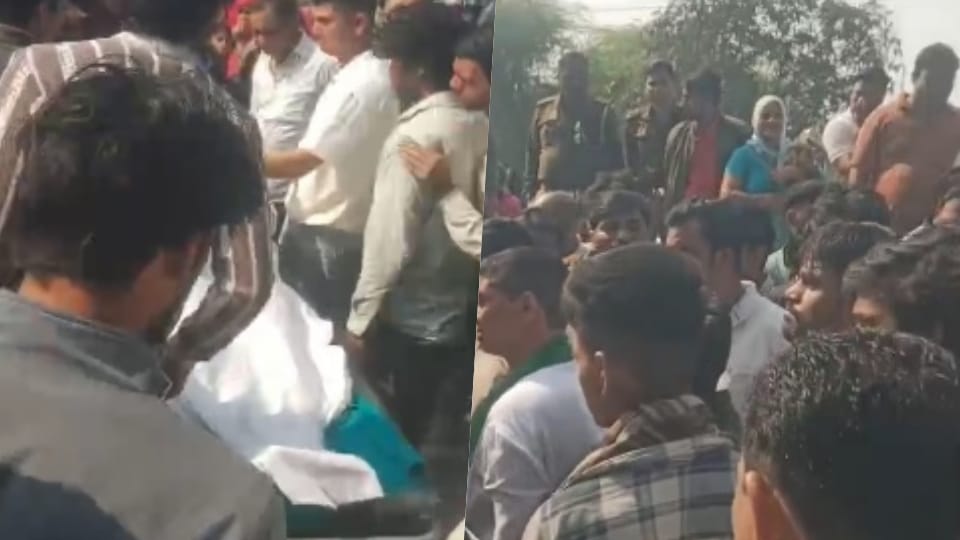 Contract worker dies due to electrocution, angry people block the road