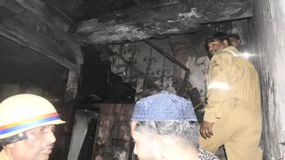 UP: Massive fire broke out in a house in Lisadigate, Meerut, six including a woman and her three children died