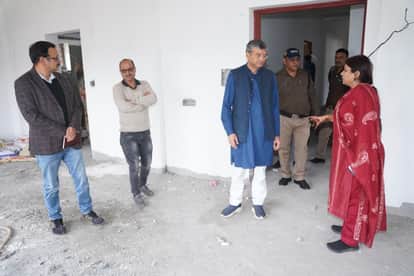Dehradun Mayor Saurabh Thapliyal inspected ABC Center and Kanji House took stock of arrangements