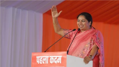 सीएम रेखा गुप्ता