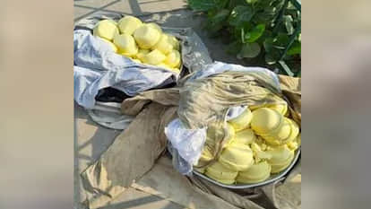 UP: Markets are gearing up for Holi celebrations, while adulterators are also ready