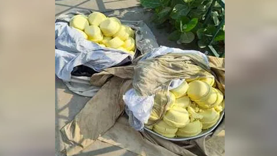 UP: Markets are gearing up for Holi celebrations, while adulterators are also ready