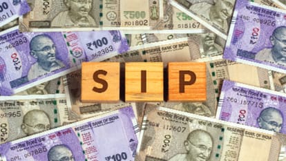 सिस्टमैटिक इन्वेस्टमेंट प्लान (प्रतीकात्मक तस्वीर)