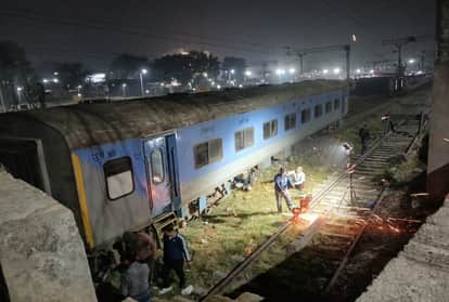 Dehradun: Four wheels of Nanda Devi Express derailed at Dehradun railway station, causing chaos