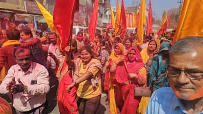 Shyampremi filled with color and joy of devotion in Nishan Yatra in mau