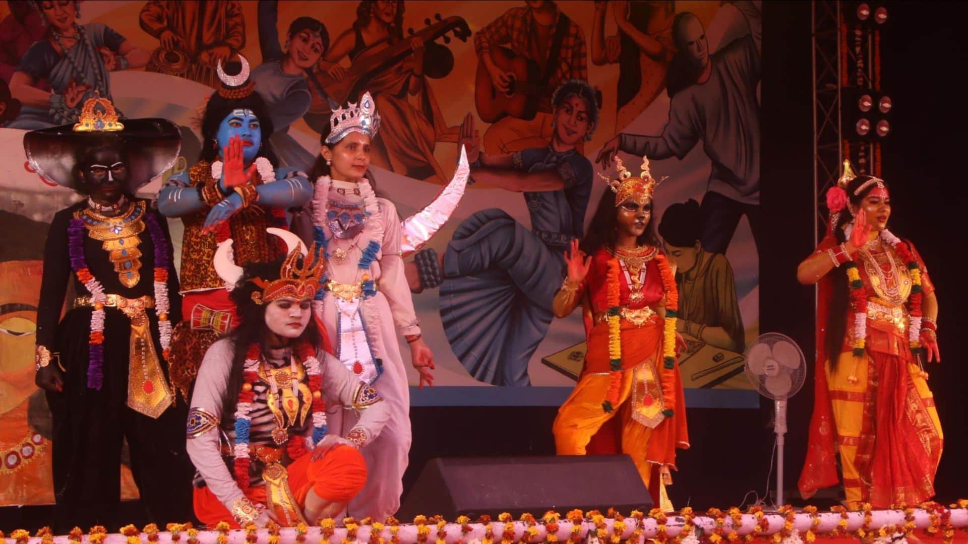 Participants gave wonderful performance in BHU Youth Festival Spandan