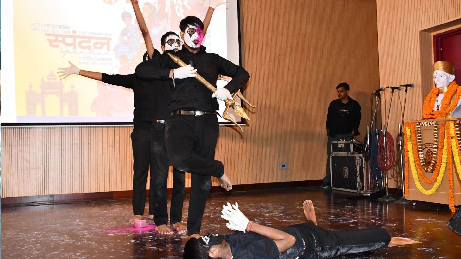 BHU Youth Festival Spandan Devotional presentation of Maa Durga and Maa Kali in Bengali folk style