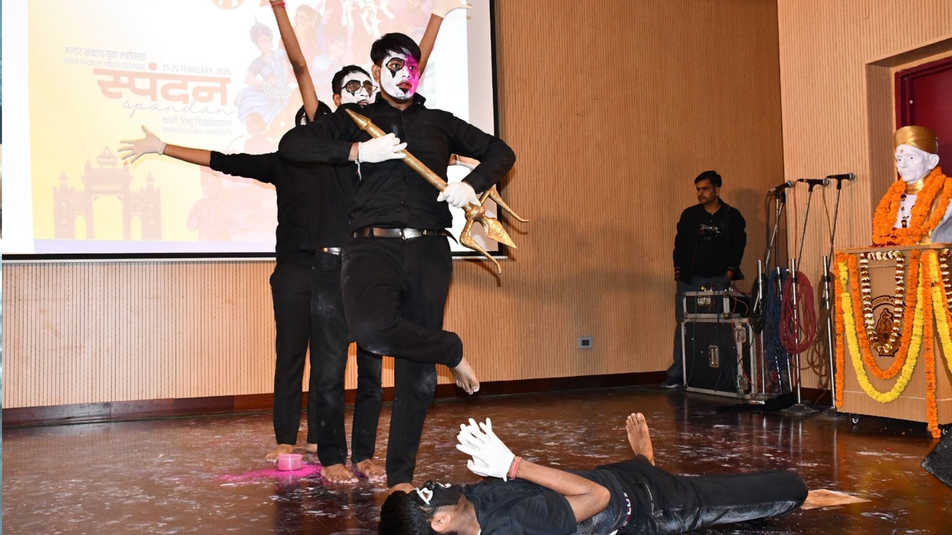 BHU Youth Festival Spandan Devotional presentation of Maa Durga and Maa Kali in Bengali folk style