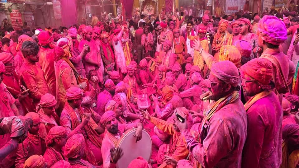 laddu holi 2026 celebrations in barsana mathura