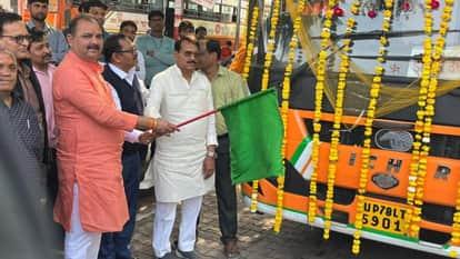 Jhansi: MLA flags off Janrath bus without high security number plate, will run between Jhansi and Lucknow