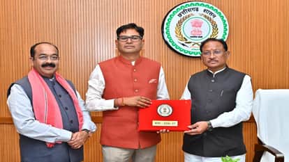 From accident insurance to pension, several important announcements for farmers in CG budget