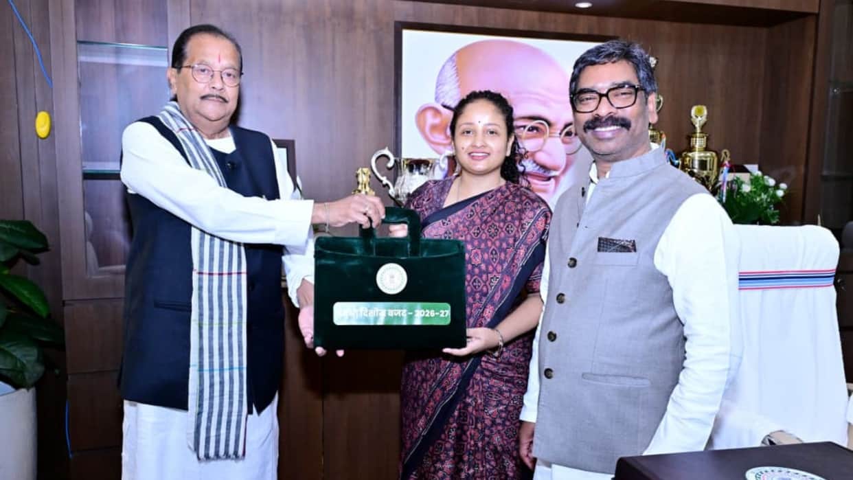 Hemant government presented Jharkhand budget of Rs 1.58 lakh crore Rs 13 thousand crore more than last time