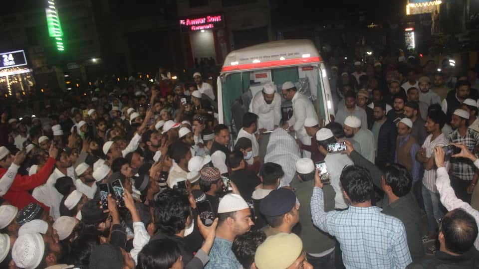 Meerut fire incident woman locked herself and her five children in room See fire but still could not survive