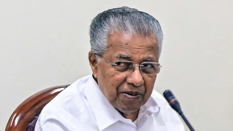 पिनराई विजयन के घर पर ईडी की छापेमारी