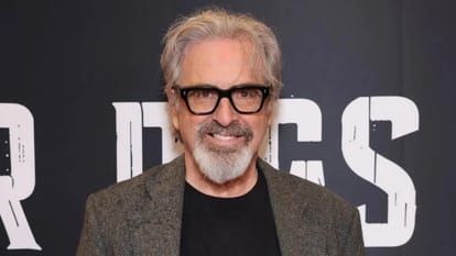 actor robert carradine dies from bipolar disorder family issues statement