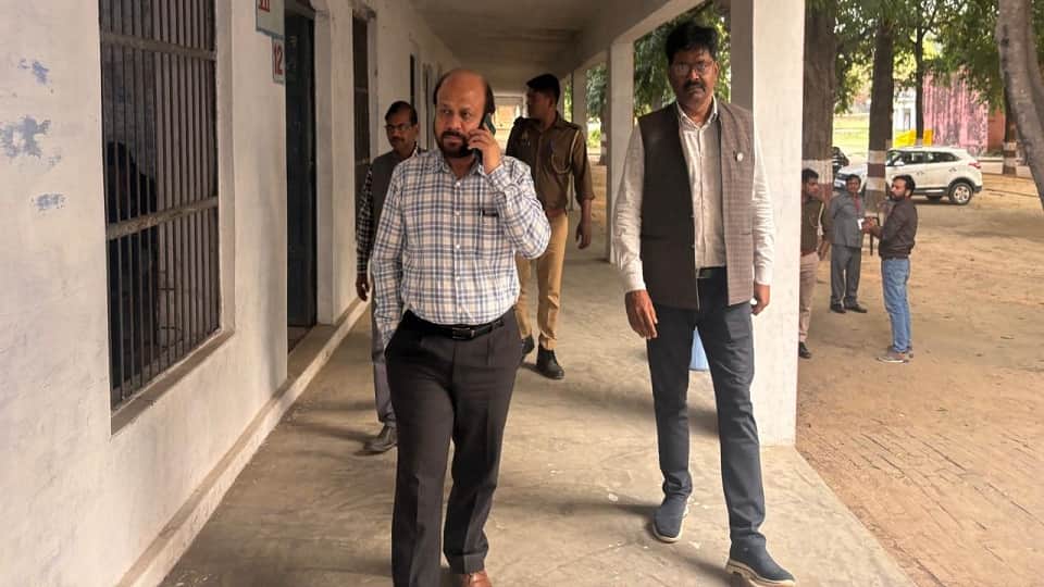 संयुक्त शिक्षा निदेशक डाॅ. मुकेश अग्रवाल