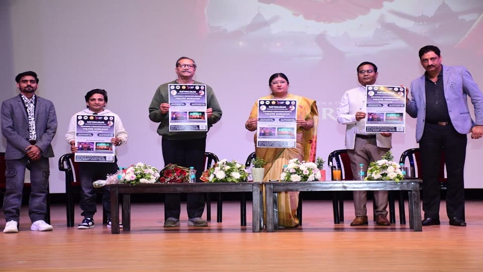 Kashi Leela to Go on Floors: 75 Day Theatre Workshop Launched in Agra