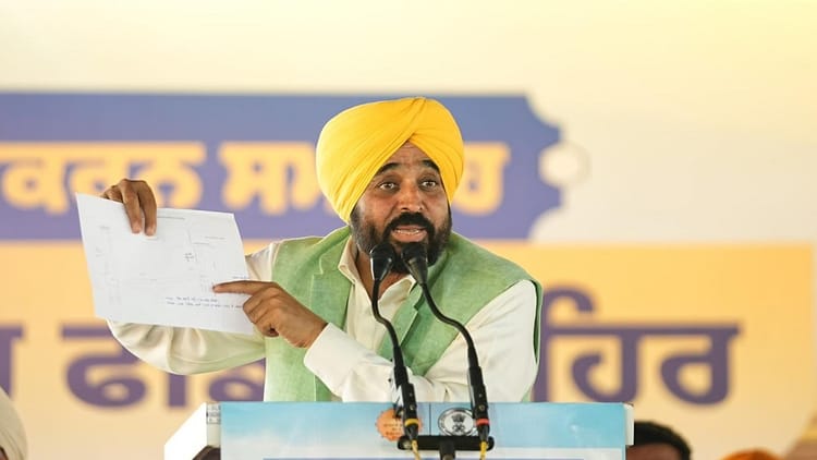 CM मान ने किसानों को दिया तोहफा: फिरोजपुर फीडर नहर का किया उद्घाटन, कहा- औरों के लिए हमारे पास नहीं पानी