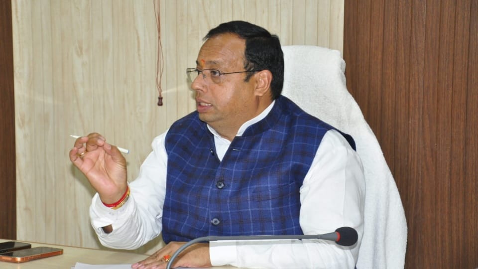 बीकेटीसी के अध्यक्ष हेमंत द्विवेदी