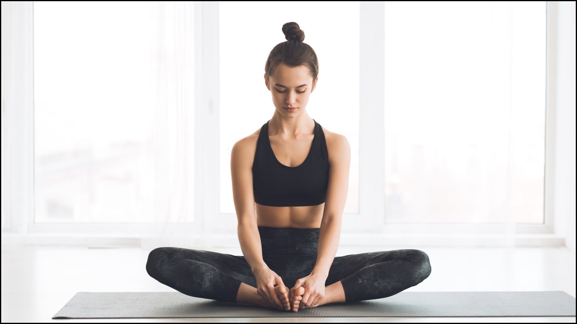 Night Yoga Routine: Easy and Gentle Yoga Poses to Relax Before Sleep