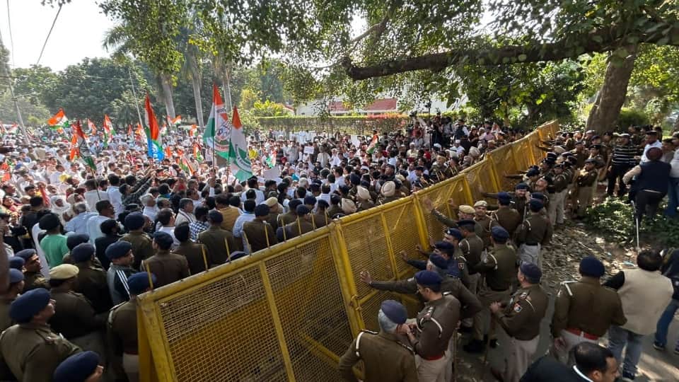 कांग्रेस का प्रदर्शन