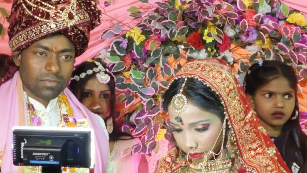 lover shot bride during Jaimala in buxar bihar madman in one sided love with girl
