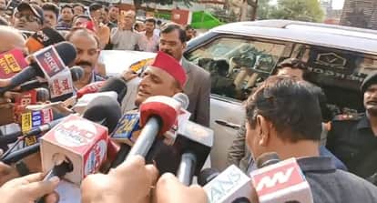 Kanpur Akhilesh Yadav said If we form the government we will make Kanpur jam free he also targets Deputy CM