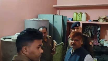 Kannauj Jewellery and cash worth Rs 30 lakh stolen from vacant house headmaster had gone to his in laws house