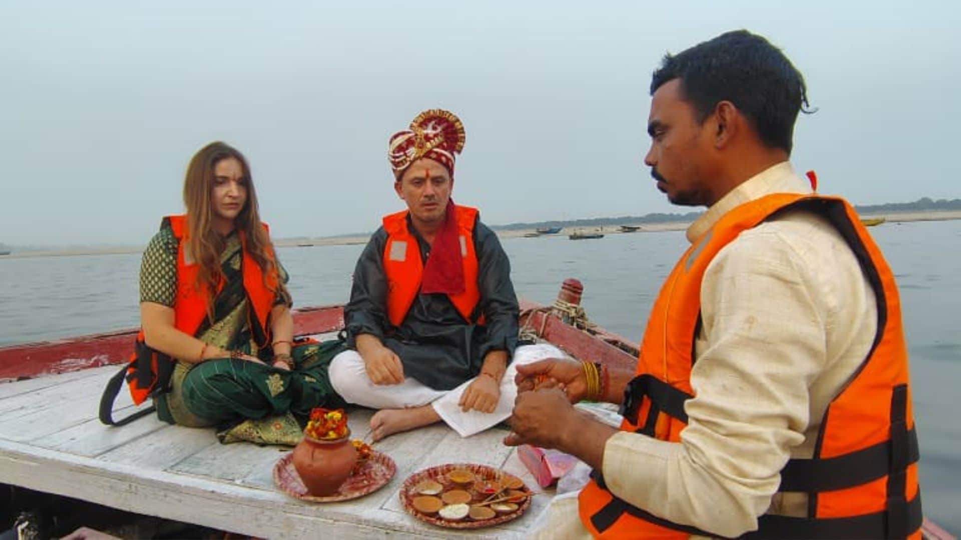 Unique wedding of Ruiz and Gonzalo from Mexico got married in Ganges at Assi Ghat in Kashi