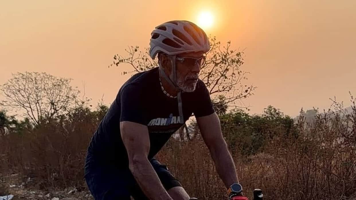 Milind Soman Ankita Konwar cycle 55 km with 3000 feet climb at the historic Panhala Fort