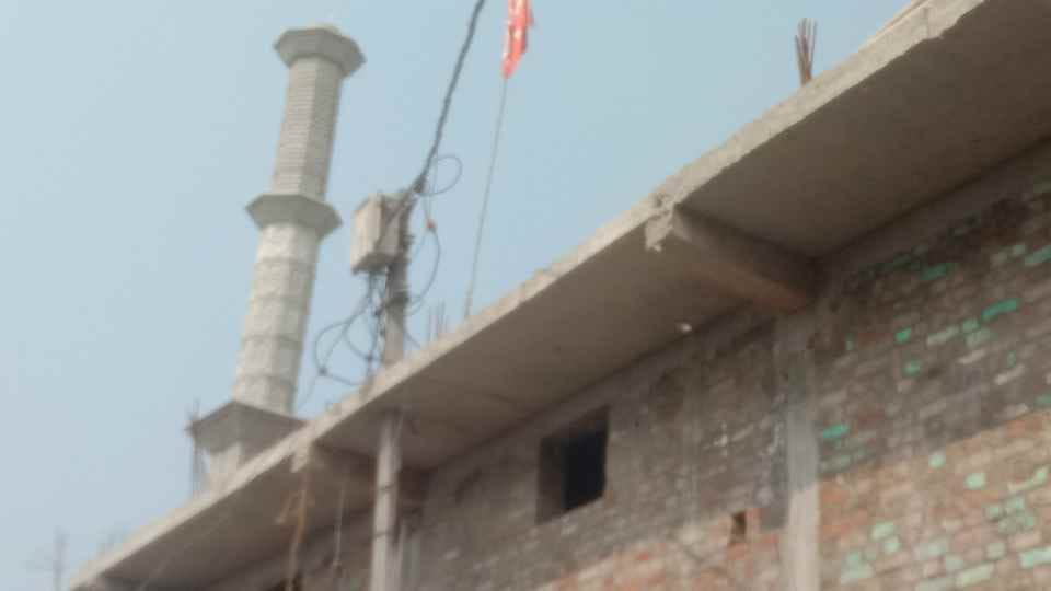 Uproar in Kotwali over mosque reconstruction, police officer on line duty for indecency
