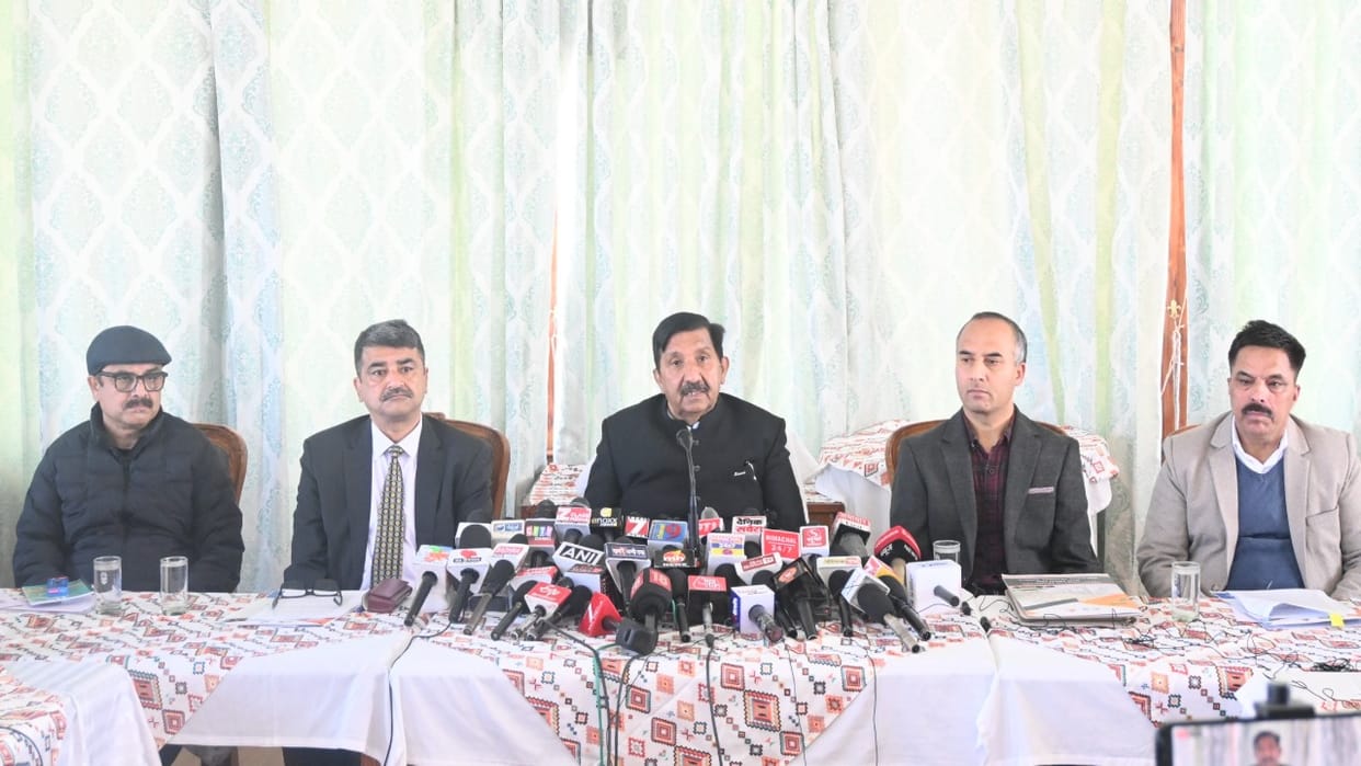 Mukesh agnihotri  said  in future, new vehicles will have permanent registration at the dealer level